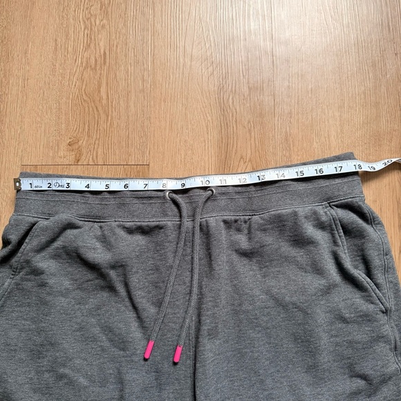 Psycho Bunny Gray Cotton Sweat Shorts XL Drawstring Embroidered Bunny Logo - Picture 7 of 9